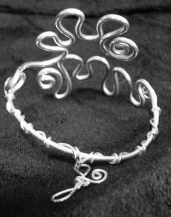 LETTER "J" BRACELET