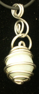 WHITE GLASS MARBLE PENDANT