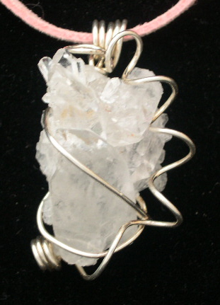 CLEAR CRYSTAL QUARTZ PENDANT