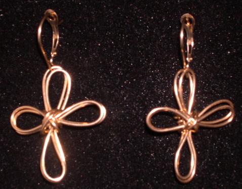 REGULAR GOLD CROSS EARRINGS (14k)