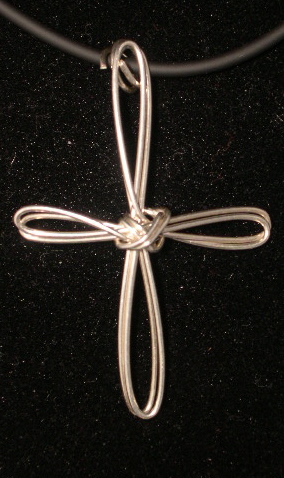 REGULAR CROSS PENDANT