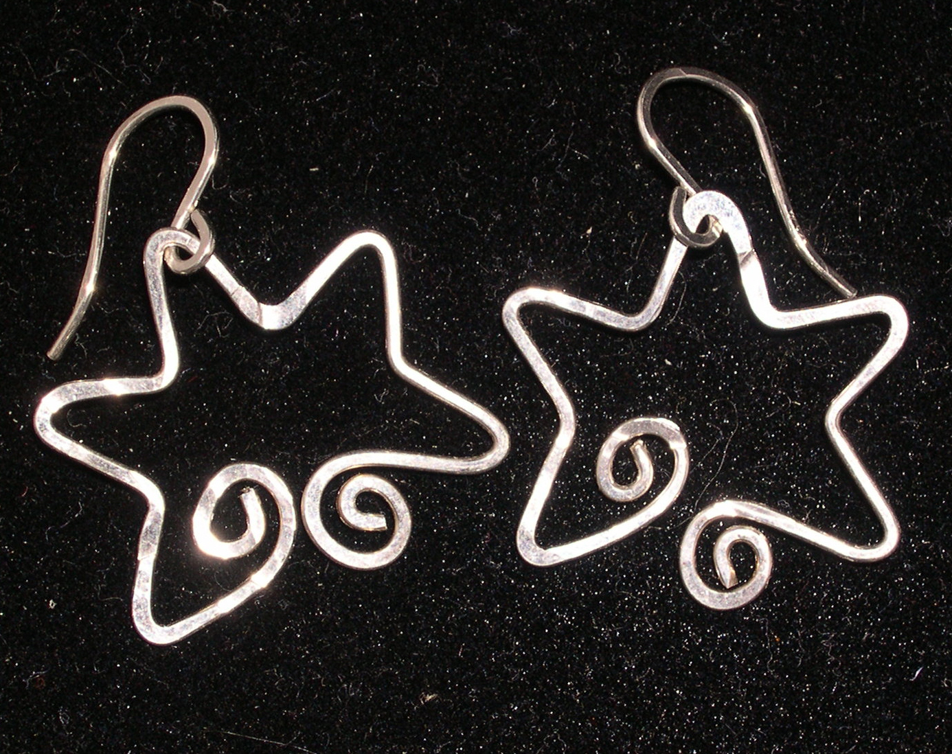 STAR EARRINGS