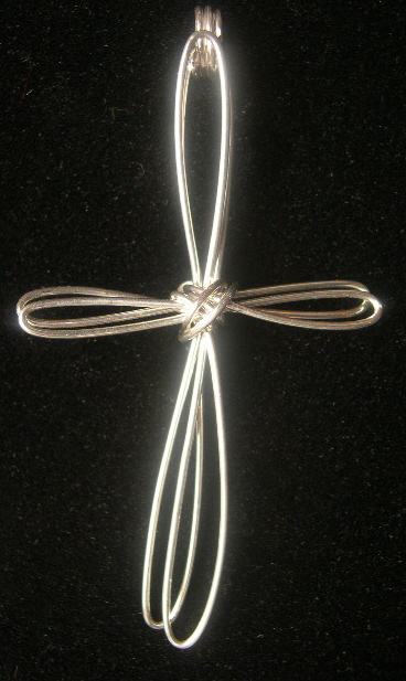 REGULAR CROSS PENDANT