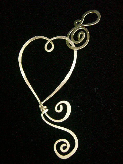 HEART PENDANT
