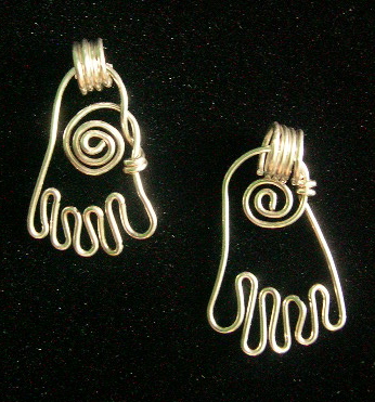HEALING FOOT PENDANT