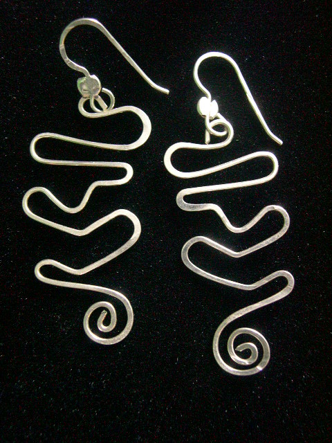 SWIRL DESIGNED EARRINGS