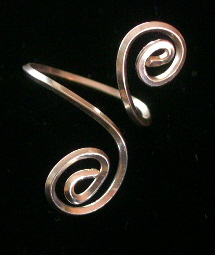 SWIRL TOE RING