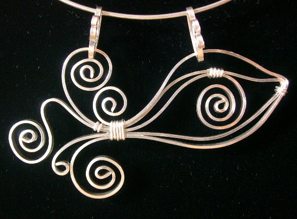 ANGEL'S EYE PENDANT