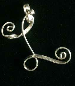 LETTER "L" PENDANT