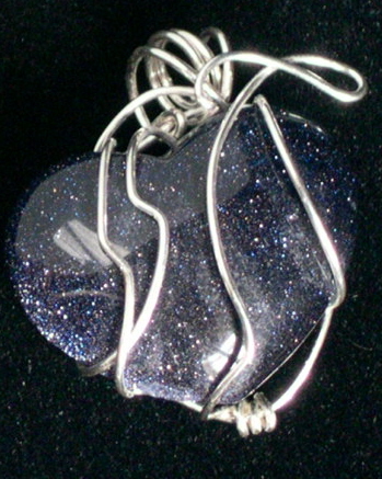 BLUE GOLDSTONE PENDANT