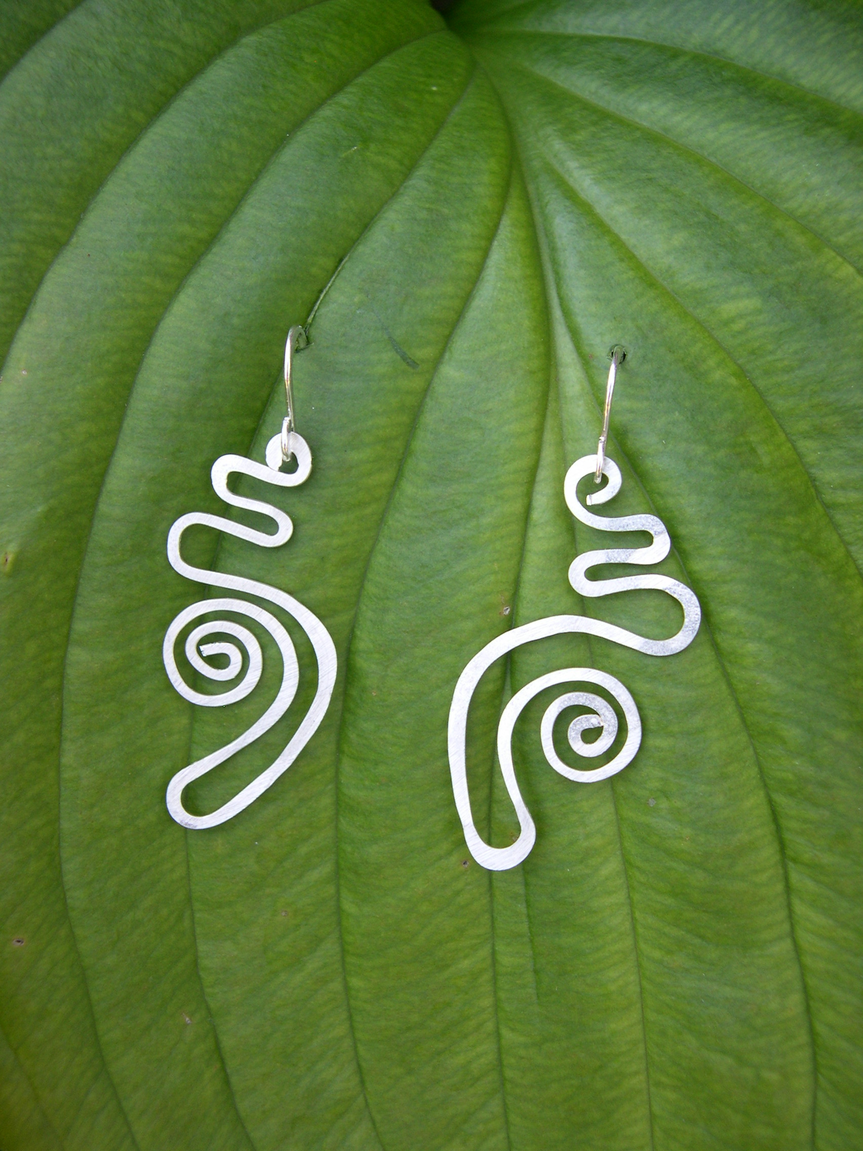 ABSTRACT EYE EARRINGS
