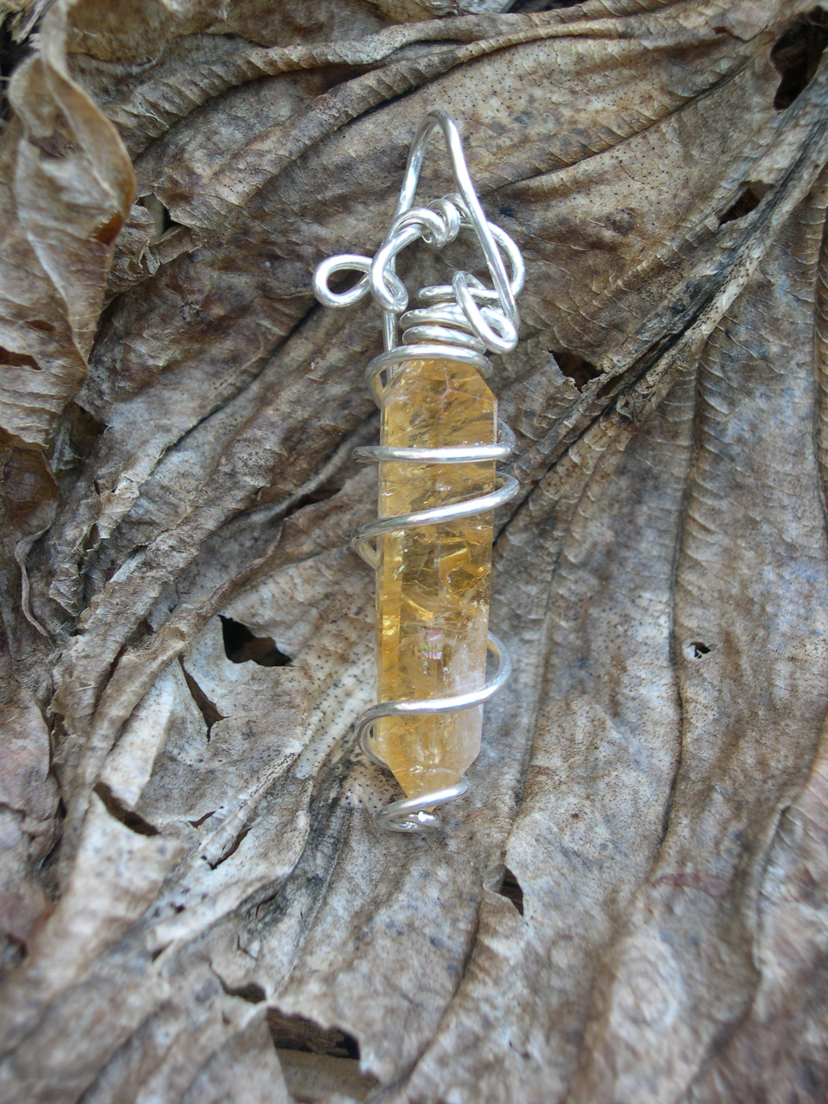 CITRINE QUARTZ PENDANT