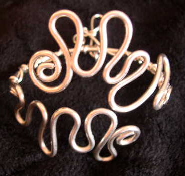 LETTER "J" BRACELET